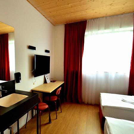 Bed And Breakfast Portal Ljubljana Exterior photo